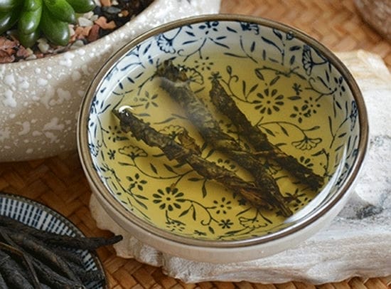 苦丁茶的真假鉴别 三个方面帮你鉴别真假苦丁茶